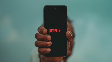 Lengyelországban már mobiljátékokat is találni a Netflix kínálatában